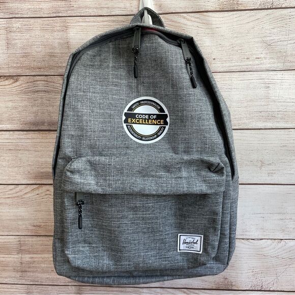 NEW WITH TAGS HERSCHEL CLASSIC BACKPACK IN RAVEN CROSSHATCH - Picture 2 of 8